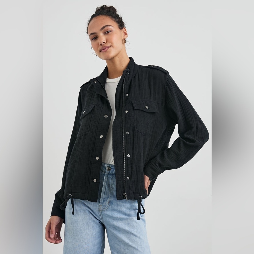 Collins Jacket
Gauze Black by Rails - Picture 4 of 9